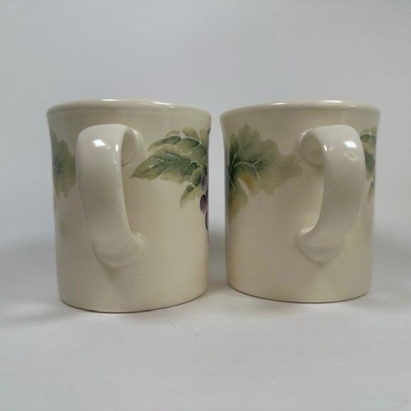 Pfaltzgraff Jamberry Mug set of 2, USA Green/Tan Leaves, Cherries & Grapes - Picture 3 of 15